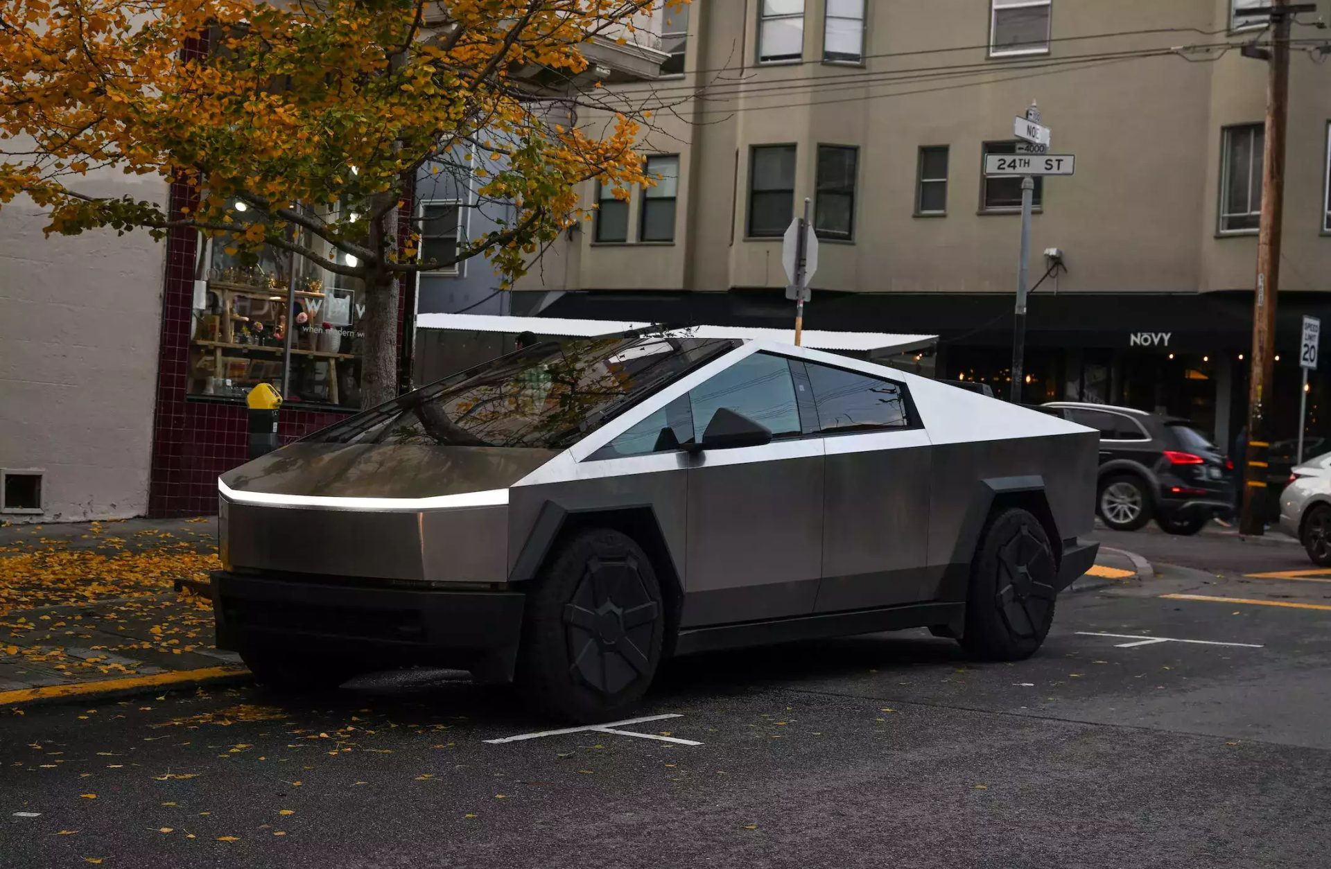 When it rains, do brand-new Tesla Cybertrucks rust?