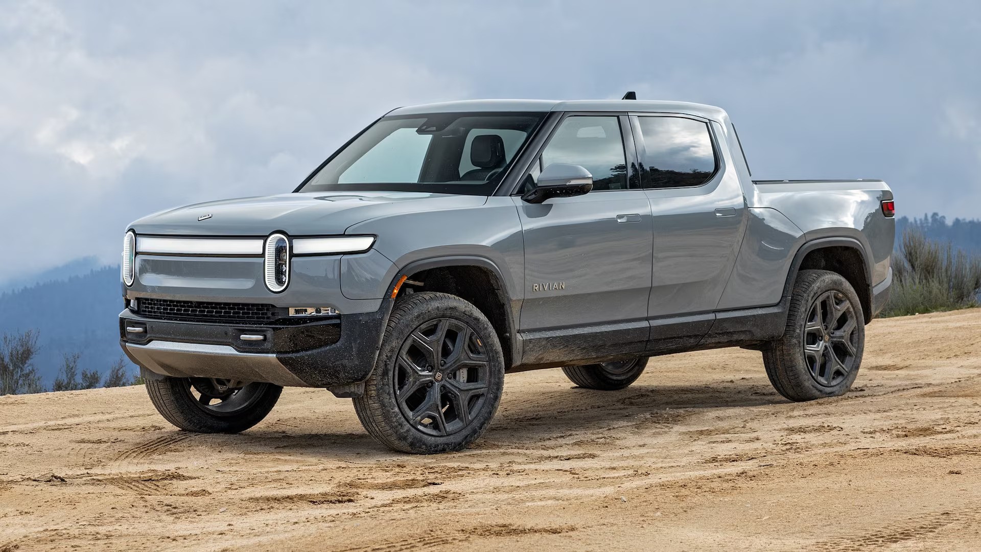 Rivian ends EV and SUV development after 71% more deliveries
