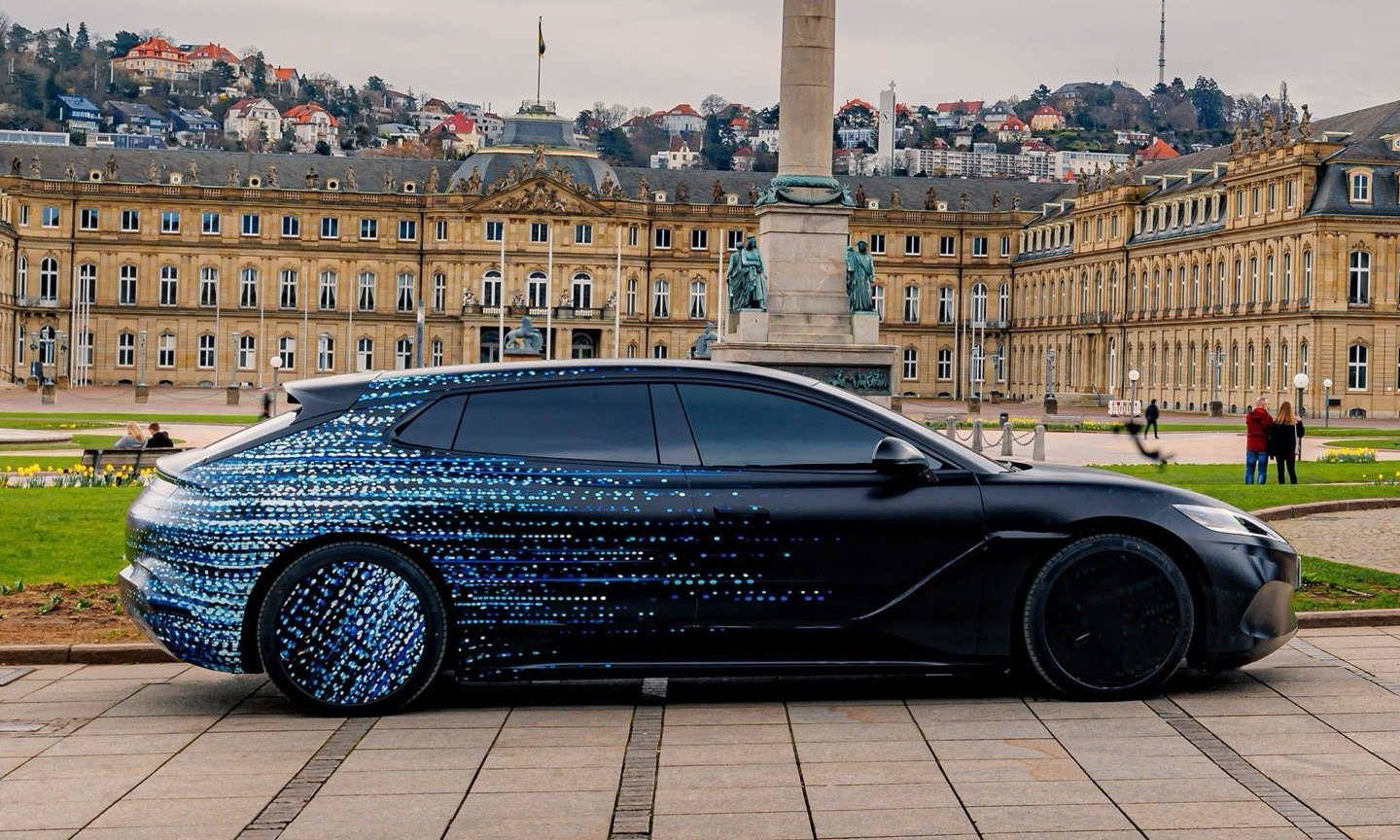 A Panamera is being developed by Mercedes-Benz with BYD