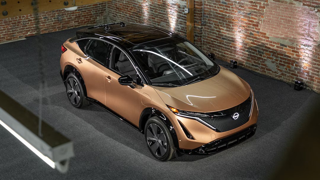 Nissan’s next electric SUV, the 2022 Ariya, revealed