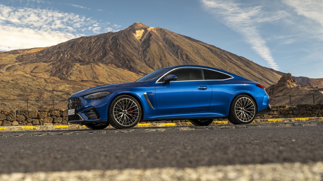 Mercedes-AMG CLE 53 2024, Strong car can handle volcano