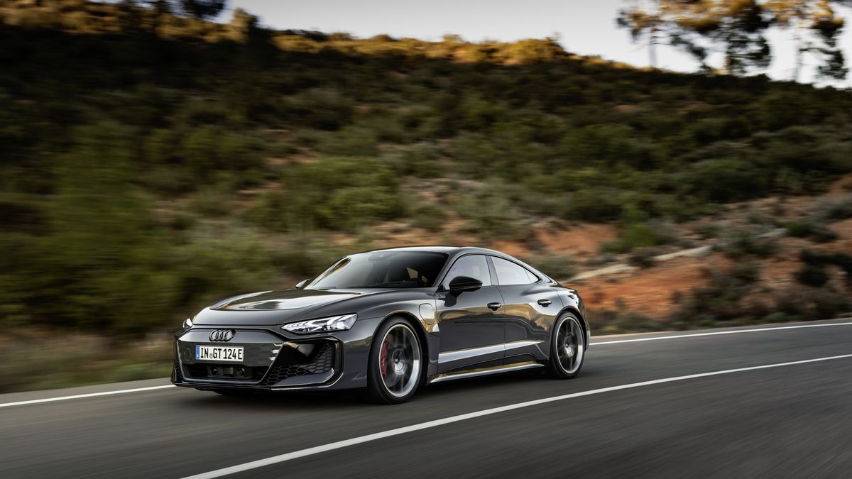The 2025 Audi E-Tron GT looks better and boasts 912 hp