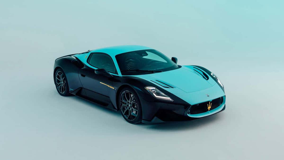 Wonderful Maserati MC20 that has the appearance of an MC12