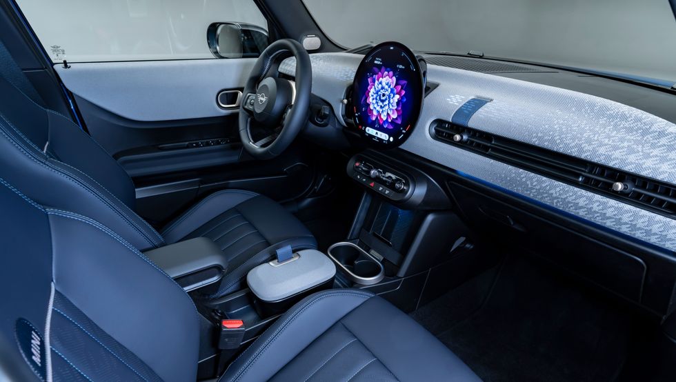 An expanded four-door Mini Cooper will debut in 2025