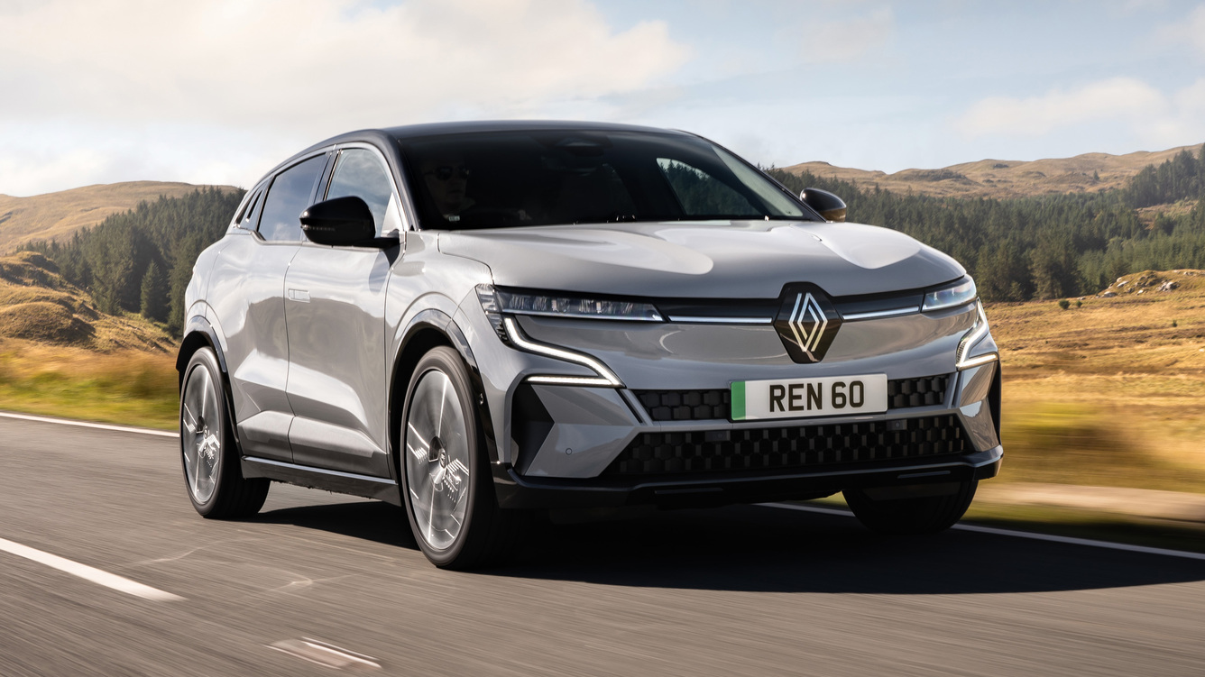 An evaluation is provided for the Renault Scenic E-Tech