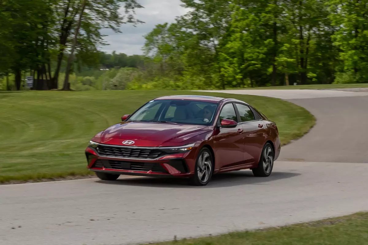 The Hyundai Elantra 2024 Quick Spin is elevated and rounded